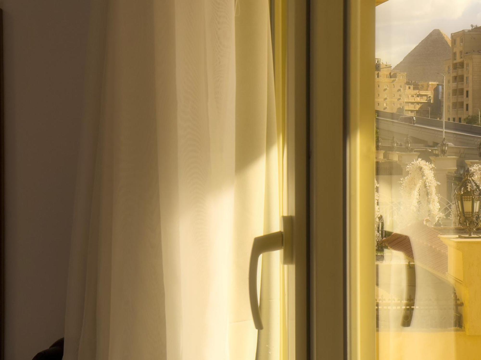 Royal Crown Hotel Giza Pyramids View Kafret el-Gabal Exteriér fotografie